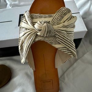 Dolce Vita cloth canvas cloth sandals